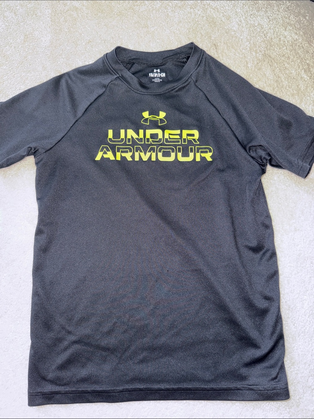 Boys under armour shirt